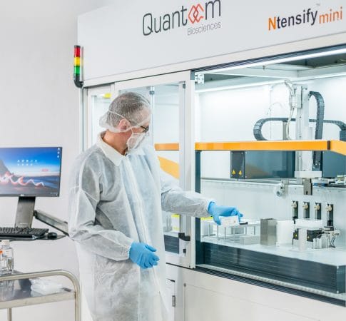 The Pirbright Institute Adopts Quantoom Biosciences’ Ntensify® mini to Advance mRNA Vaccine Research for Livestock Diseases